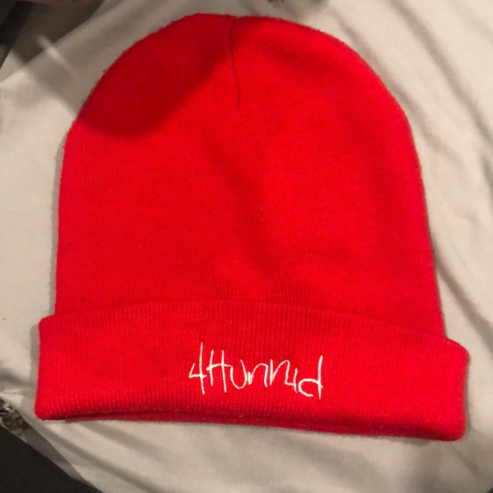 Red 4Hunnjd beanie